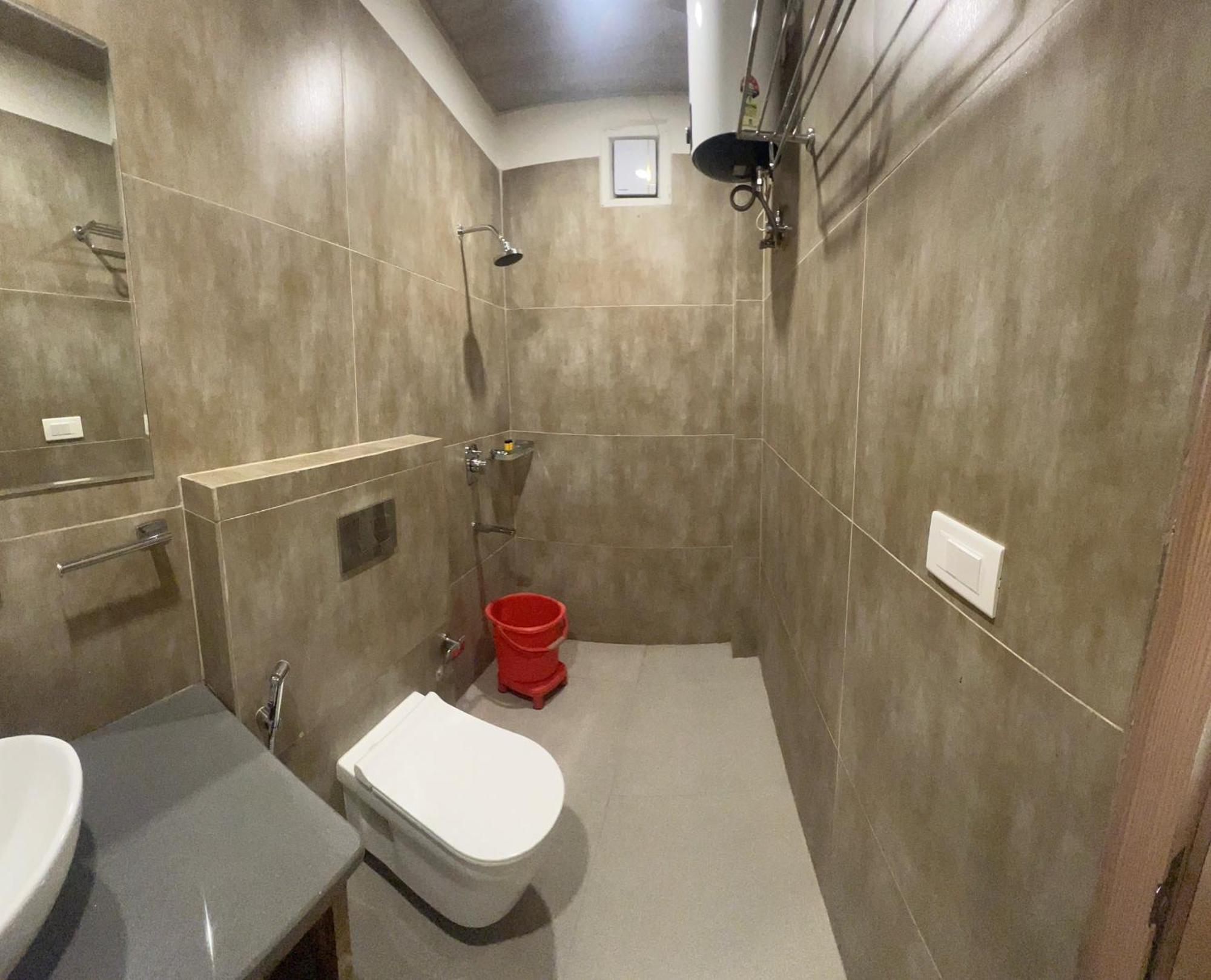 Anaya Retreat Hotel Варанаси Екстериор снимка